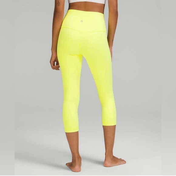 Lululemon Align HR Crop 21 “ Bright Yellow Women’s 12 NWT - Picture 2 of 9